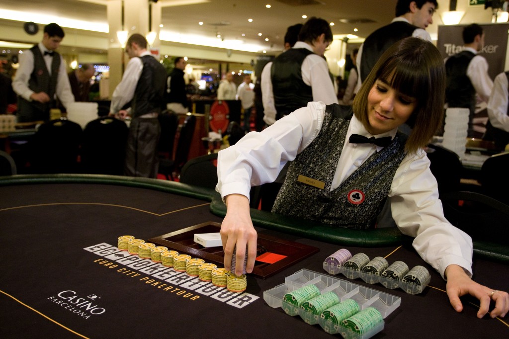 How to Work in a Casino as Gambling Dealer